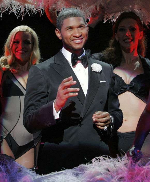 Usher as Billy Flynn in "Chicago"
