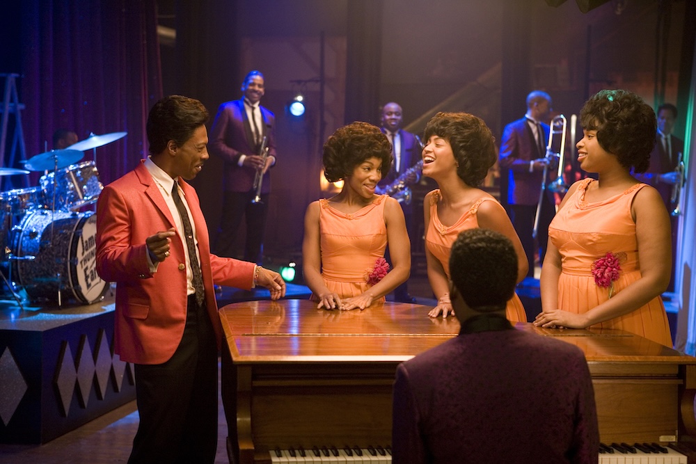 Eddie Murphy as Jimmy "Thunder" Early, Anika Noni Rose as Lorrell Robinson, Beyoncé Knowles as Deena Jones, and Jennifer Hudson as Effie White in Dreamgirls