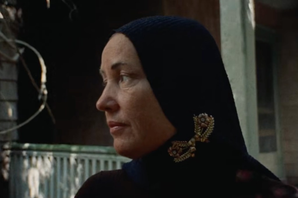Little Edie in Grey Gardens wearing a Brooch