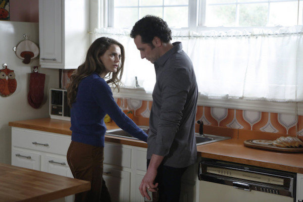 Keri Russell as Elizabeth Jennings and Matthew Rhys as Philip Jennings