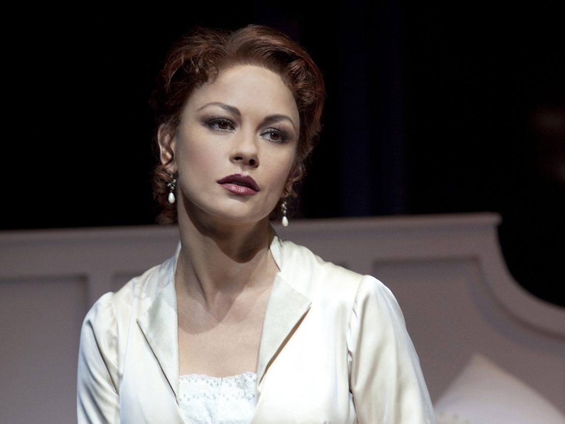 Theater Review: A Little Night Music 『リトル・ナイト・ミュージック』 – Hedgehog Note, image size:1112x835